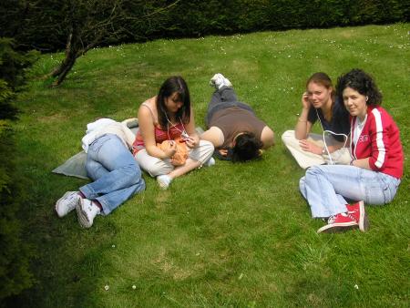les autre filles 